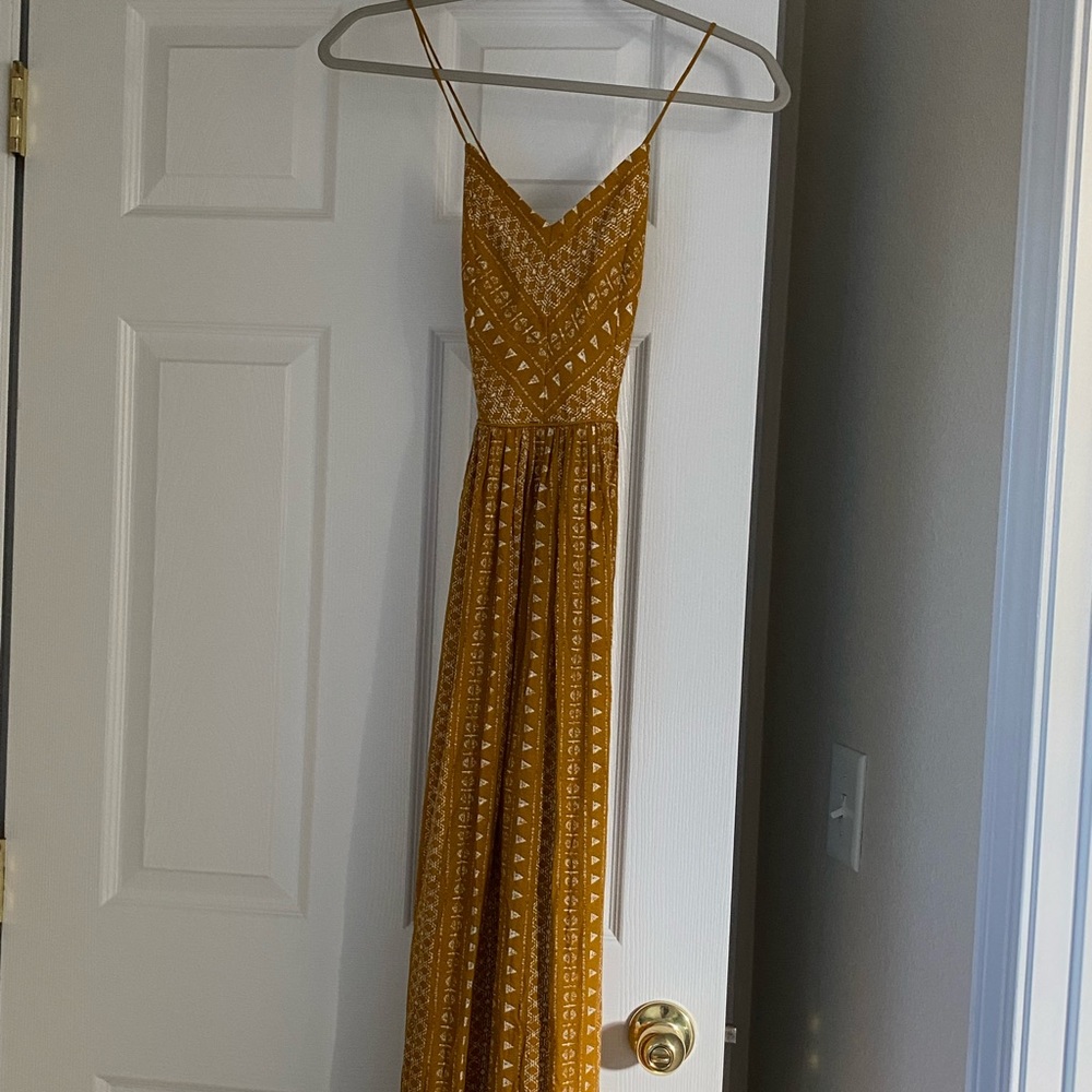Mustard yellow forever 21 maxi dress